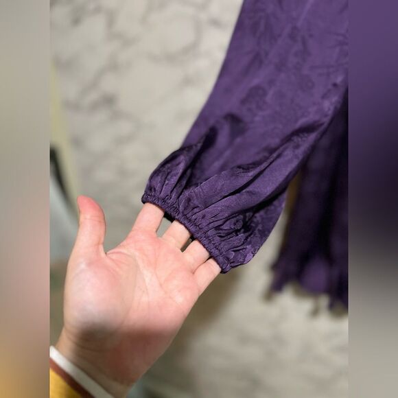 ASTR The Label Purple Balloon Sleeves Dress - Picture 3 of 10